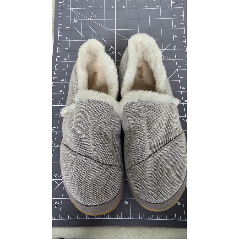 Toms Ivy Grey Faux Fur Lined Slippers Womens Size 8 House Shoes 2100050721-11